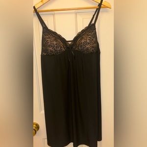 Morgan Taylor Intimates Black Lace Chemise
